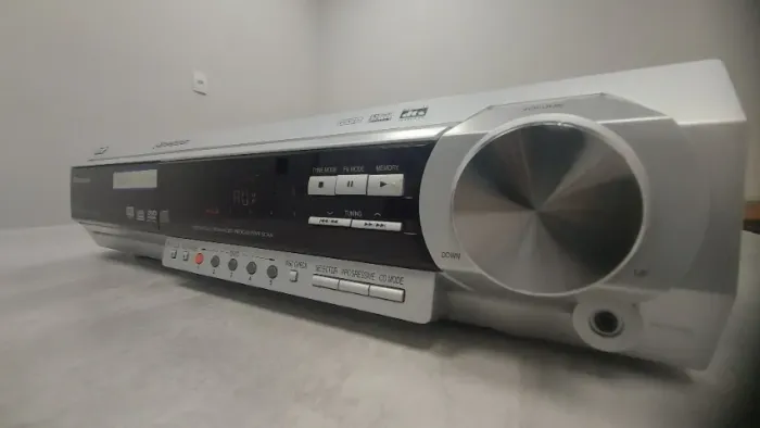 Home Theater Panasonic SA HT 680 com Receiver e caixas de som