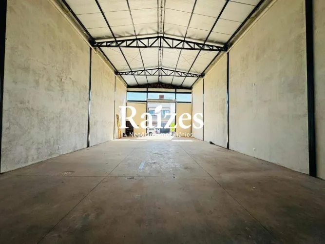 Barracão Novo para Alugar com 337m² e Habite-se no Bairro Daniel Fonseca Uberlândia MG
