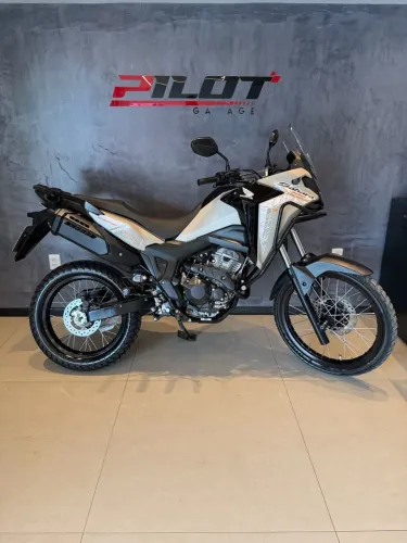 HONDA SAHARA 300 ADVENTURE 2026