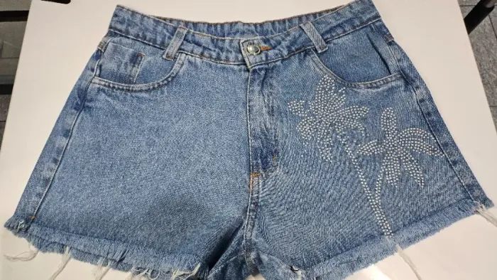 Short Jeans