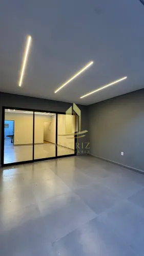 Matriz vende casa no bairro São Jerônimo