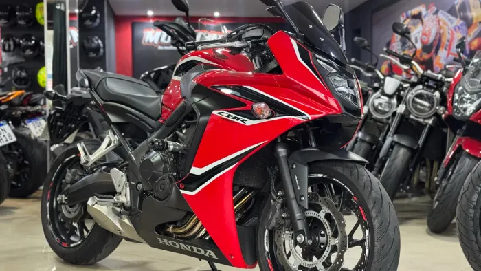 CBR 650F vermelha ano 2018/2018