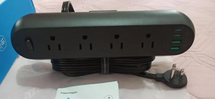 Régua de Energia TROND com Fixação na Mesa + USB-C (Modelo TD-PS-US28S)