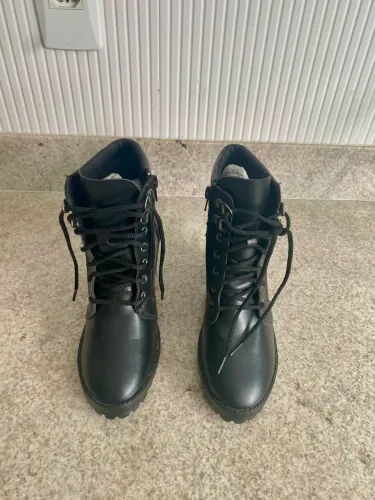 Bota Coturno