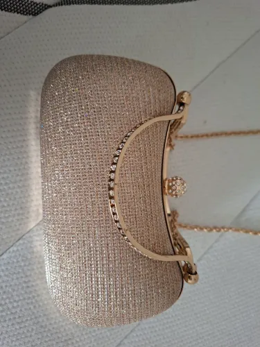 Bolsa cloutch