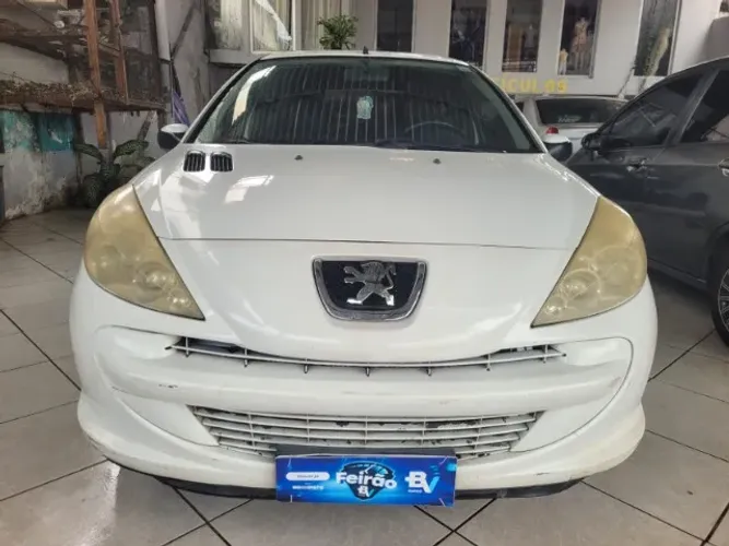 Peugeot 207 XR 1.4 Flex 8V 3P 2013