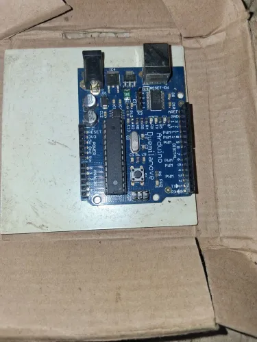 Vendo Arduino para programação...