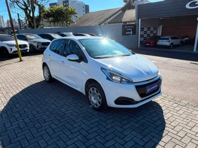 Peugeot 208 Active 1.2 Flex 12V 5P Mec. 2019