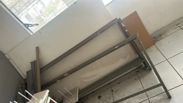 Mesa de corte e costura