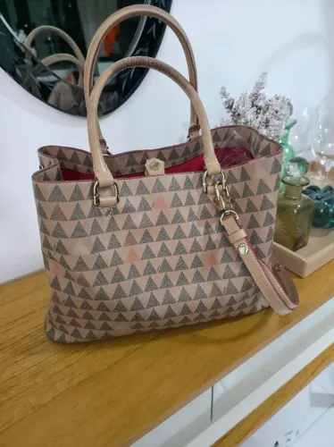 BOLSA SCHUTZ TRIANGLE