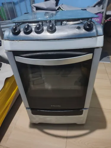 Fogão electrolux 4 bocas usado com defeito