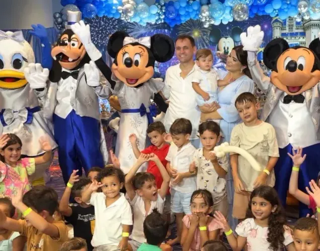 Animação de Festa Infantil Personagens Mickey Minnie