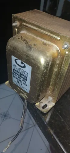 Vende-se transformador