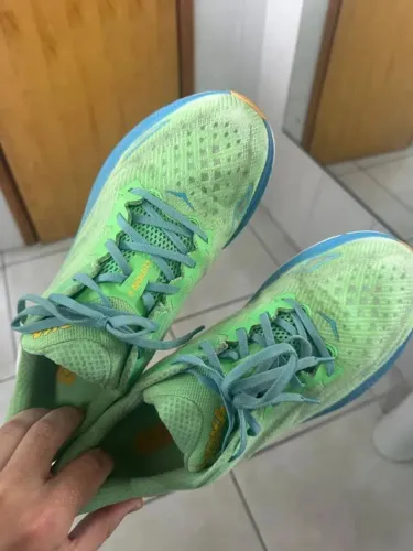 Hoka Clifton 9 numero 43