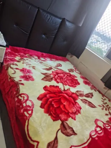 Cobertor Casal Floral Dupla Face Novo Sem Uso - aveludado Macio e Grosso
