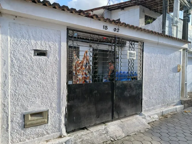 Casa 106 m² a 600 metros do parque da macaxeira | Venda só à vista