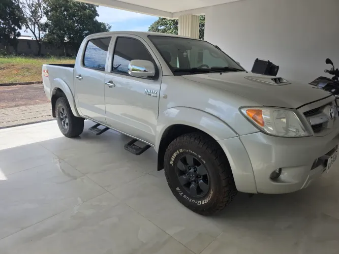 Toyota Hilux CD SRV D4-d 4X4 3.0 TDI Dies 2006