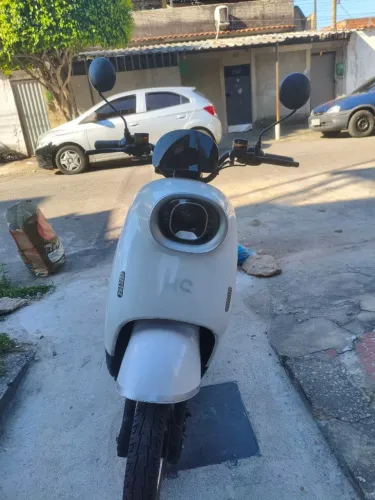 Scooter elétrica MC Mia