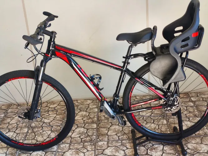 Bicicleta aro 29 Caloi 