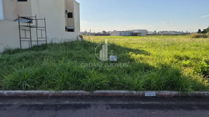 TERRENO DE 347M² A VENDA POR R$ 240.000,00 NO AQUARELA DAS ARTES EM SINOP/MT - GADANI IMÓV