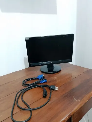 KIT MONITOR AOC 1619SWA + CABO VGA E CABO DE ENERGIA 