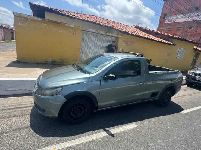 Volkswagen Saveiro 1.6 MI/ 1.6 MI Total Flex 8V (álcool) 2011