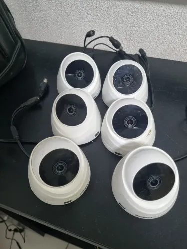 Kit com 6 Câmeras de segurança Intelbras