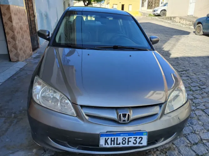 Honda Civic Sedan LX 1.7 16V 115cv Mec. 4P 2006