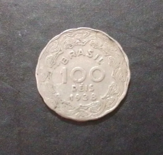 Moeda antiga 100 Réis 1938 (Brasil)