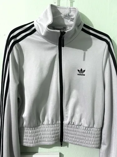 Jaqueta Adidas Originals Cropped prata