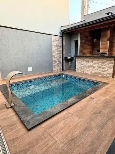 CASA COM PISCINA EM BARUERI NO JARDIM MARIA TEREZA COM 3 QUARTOS