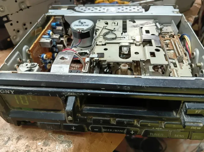 Radio tf Sony 3207 automotivo para aproveitar peças