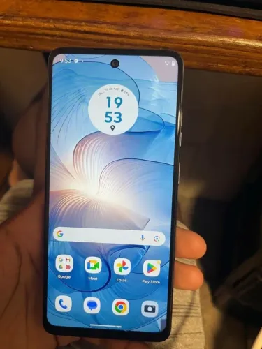 Moto G24 128GB em perfeito estado! (Acompanha carregador)