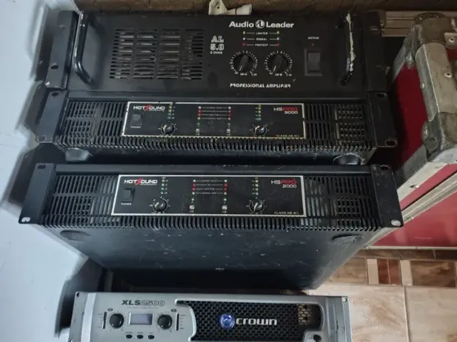 Amplificador Áudio Leder 5.0 - R$ 4000,00 Amplificador Hot sound HS 3000 pro R$ 2500,00 Am