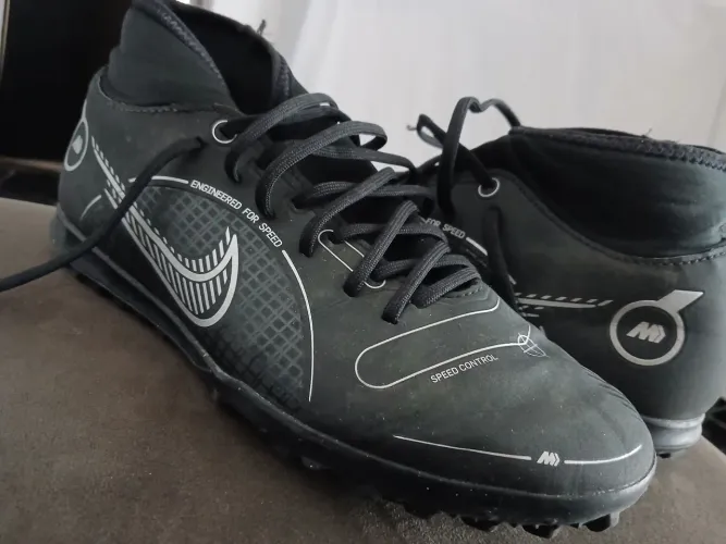 Chuteira society tamanho 39 da nike original
