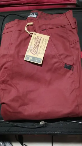 Loja de Variedades Teresa.Roupas novas de marca .Antecipe presente de Natal
