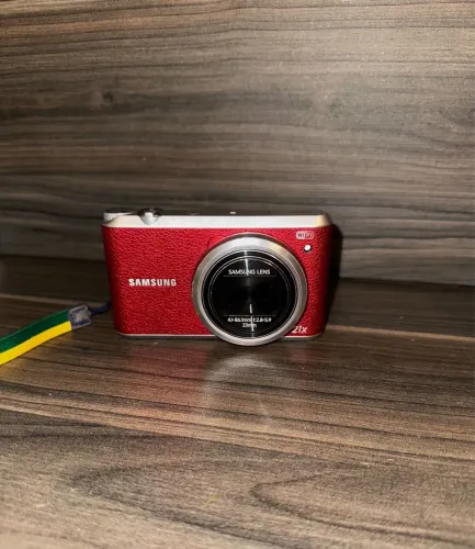 Samsung WB350F