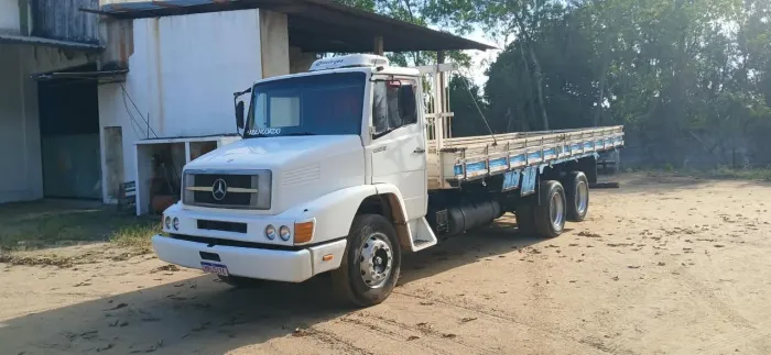 MB 1418 ANO 1995 COM AR CONDICIONADO