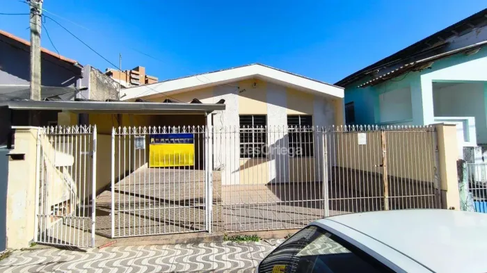 Casa com 2 dormitórios à venda, 170 m² por R$ 600.000 - Centro - Votorantim/SP