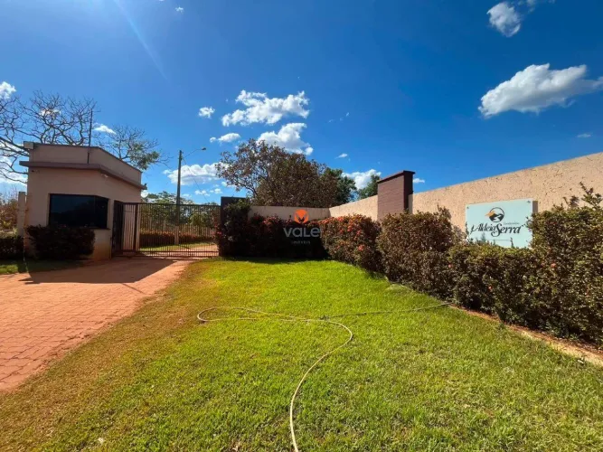Lote à Venda em Condomínio Fechado | Apenas 10 Minutos do centro