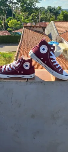 Vendo tênis all star cano alto vinho
