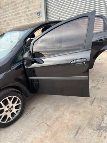 Fiat Punto ELX 1.4 Fire Flex 8V 5P 2010