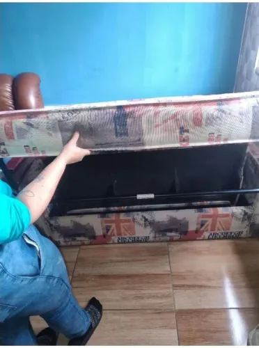 Sofá cama e poltrona eletrica