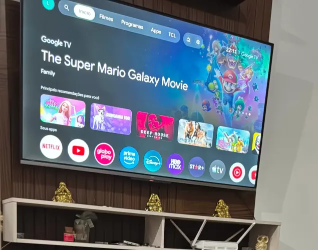 Tv 49 polegadas TCL pouco tempo de uso