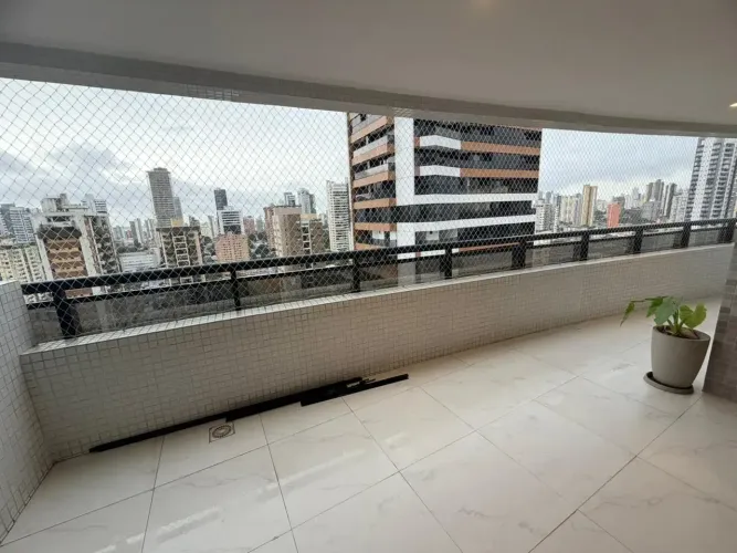 Apartamento Mobiliado para Locação no Way Batista Campos R$ 6.500,00 (taxas inclusas)