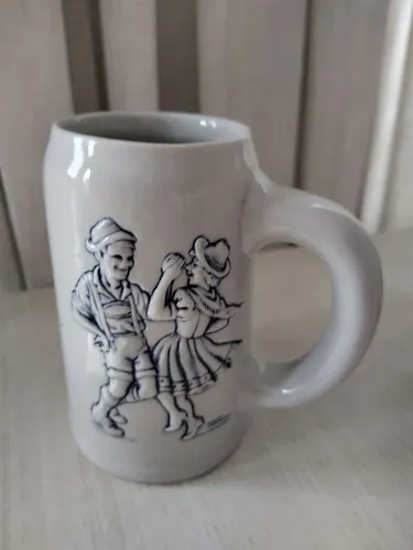 Caneca de chopp antiga 