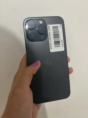 iPhone 14 Pro Max com bateria 93 e 128gb