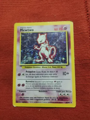 Card Pokémon Mewtwo