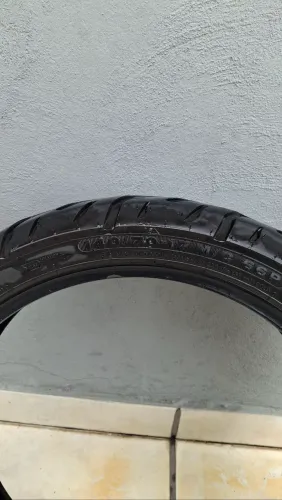 Par de pneus meia vida Ceat 140/70 aro 17 e 100/90 aro 19.