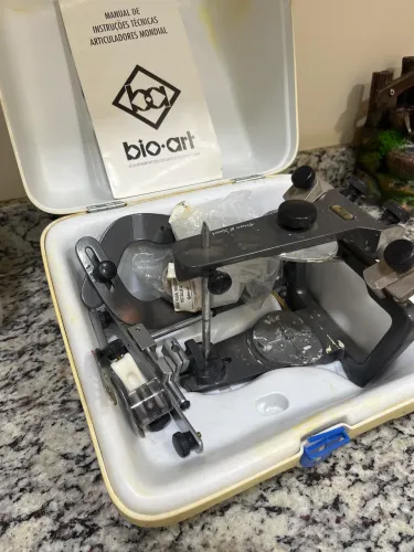 Articulador semi- ajustável bio-art